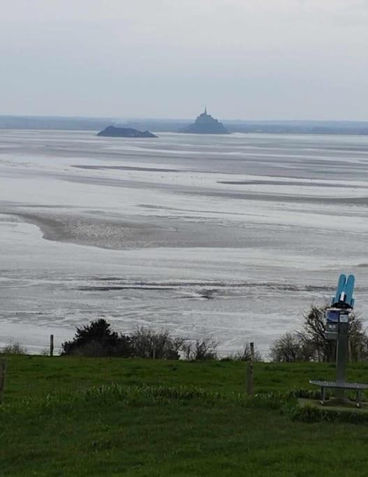 Maison Vue Sur Le Mont Saint Michel Et Sa Baie Champeaux 외부 사진